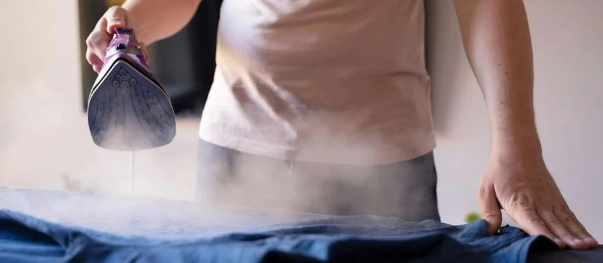 how to properly clean your iron
