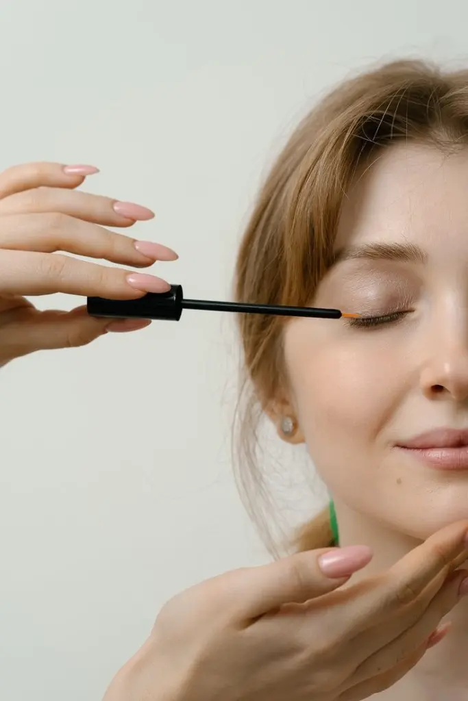 Best Eyelash Growth Serum